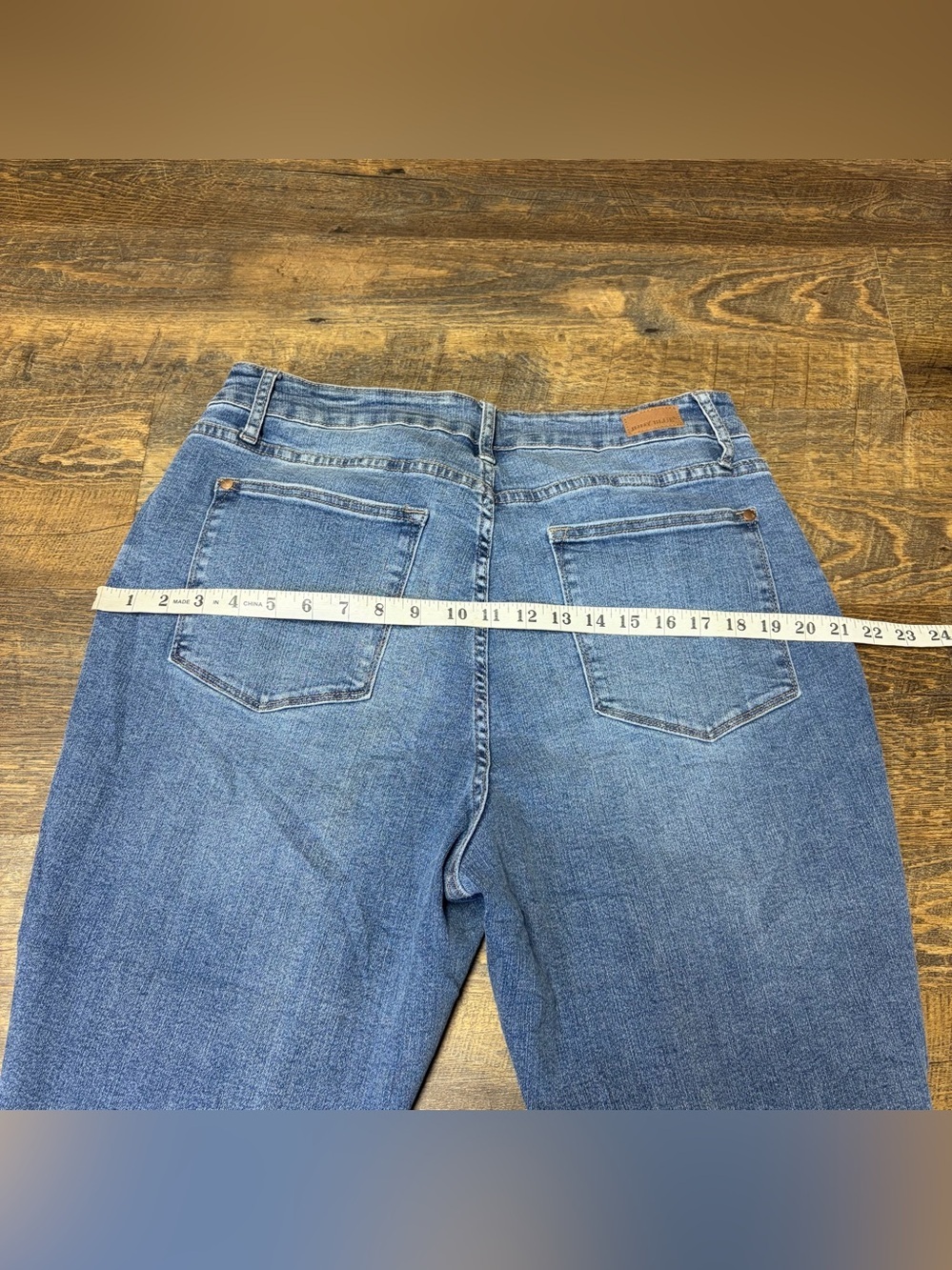 Judy Blue Relaxed Fit Jeans Womens 18W Raw Hem Stretch Blue Denim High Waist - Picture 6 of 9